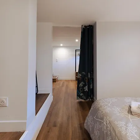 Holiday home L'impasse - Maison Avec Jardin Proche Du Centre Rouen